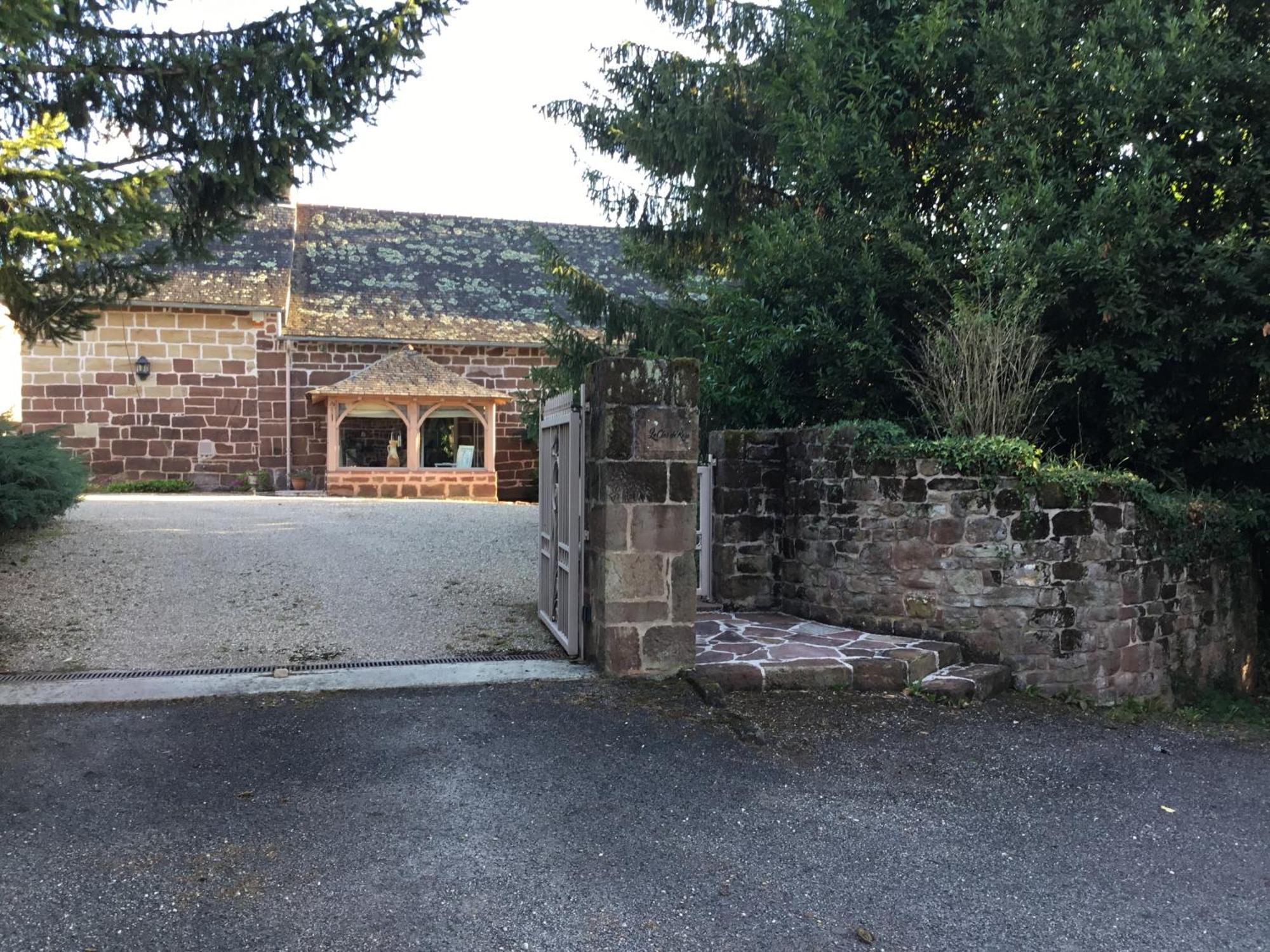 Le Clos De Rose Ussac Екстер'єр фото